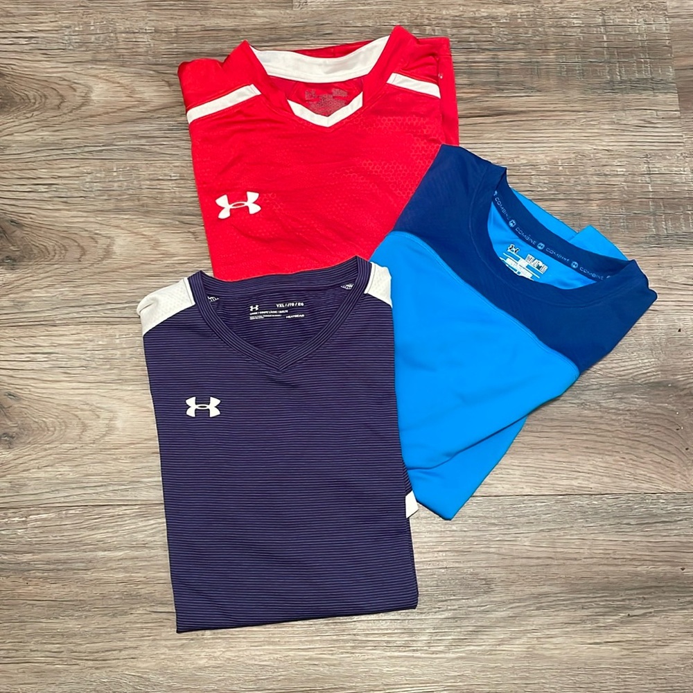 Under Armour Boys YXL headgear sports shirts. Red, Blue, purple